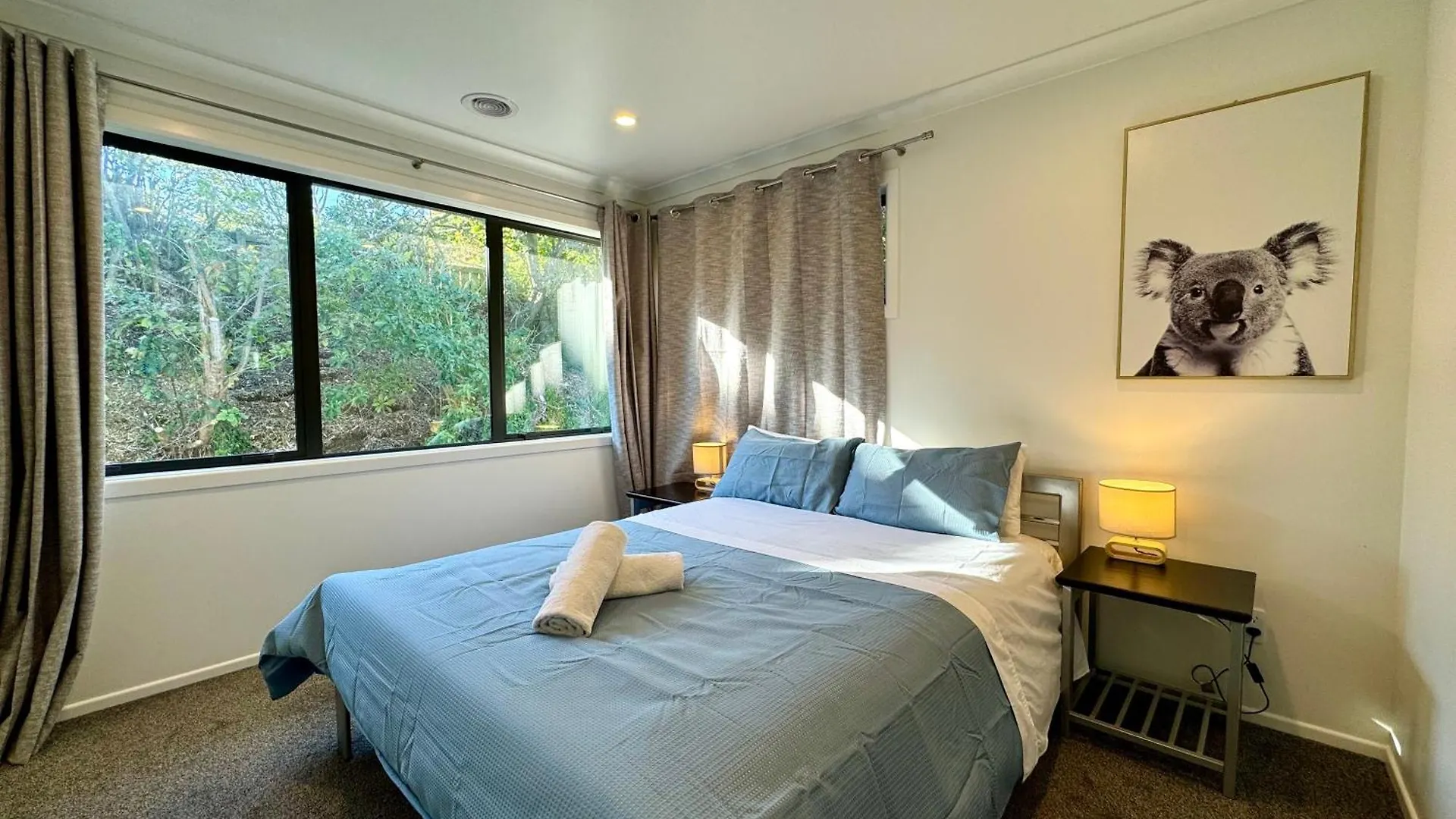 No Party Allowed, Entire Brand New 3 Bedroom Townhouse, Free Unlimited Fibre Wifi And Free Parking 웰링턴