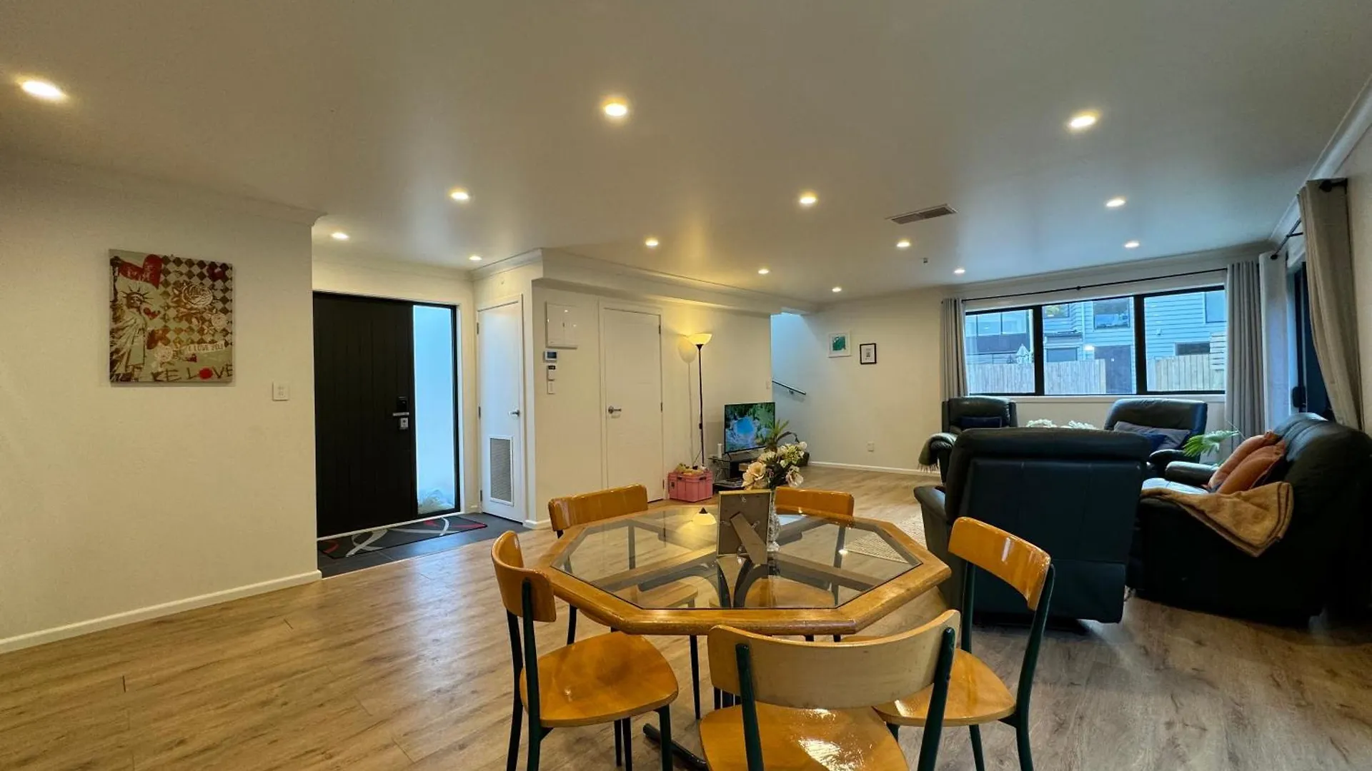 Tatil Evi No Party Allowed, Entire Brand New 3 Bedroom Townhouse, Free Unlimited Fibre Wifi And Free Parking Wellington Yeni Zelanda